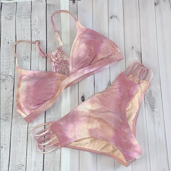 🌸Billabong Cotton Candy Pink Bikini Set NWT - Picture 2 of 8